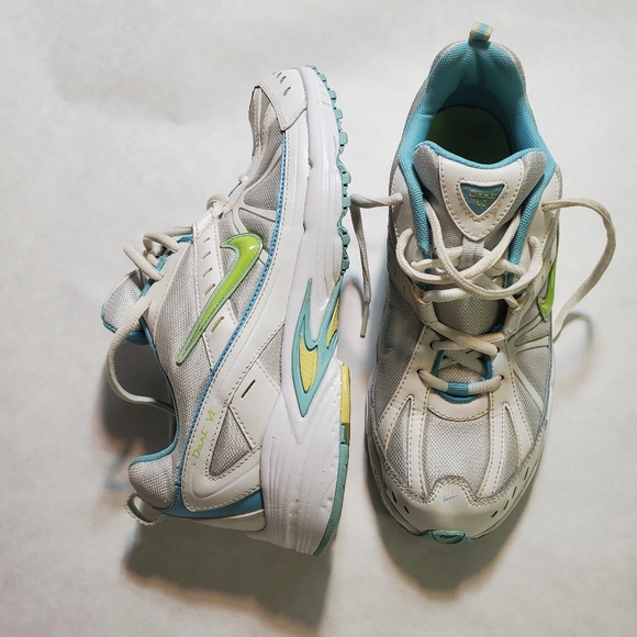 Nike datrs v1 women's shoe's - Picture 2 of 7